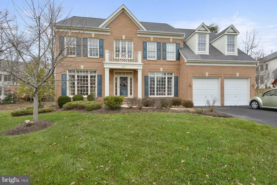 7371 HUNTERS OAK CT, Springfield, VA 22150