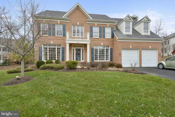 Springfield, VA 22150,7371 HUNTERS OAK CT