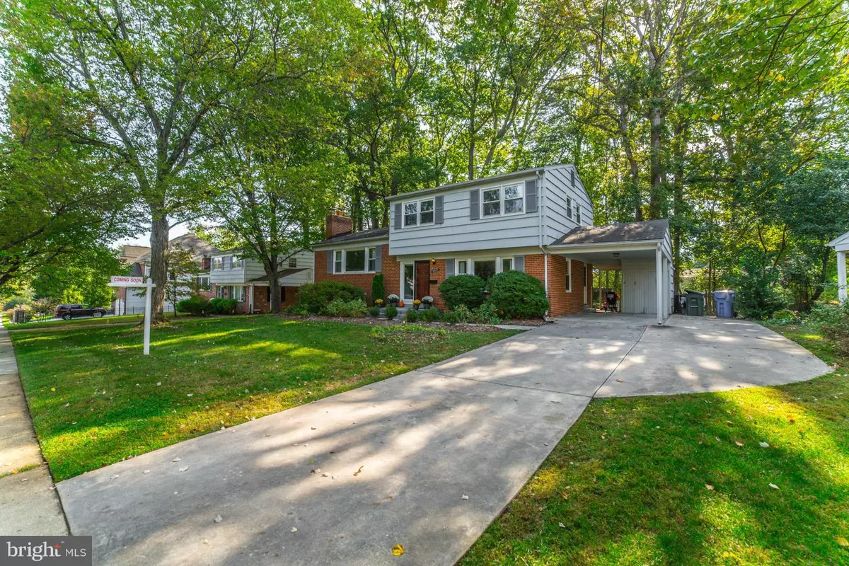 Mclean, VA 22101,6905 BLUE STAR DR