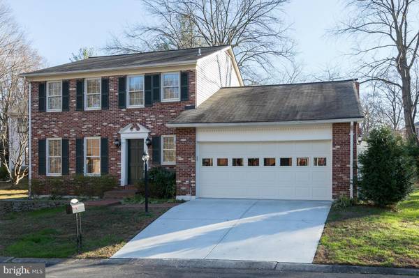 5553 SCOTCH PINE CT, Vienna, VA 22181