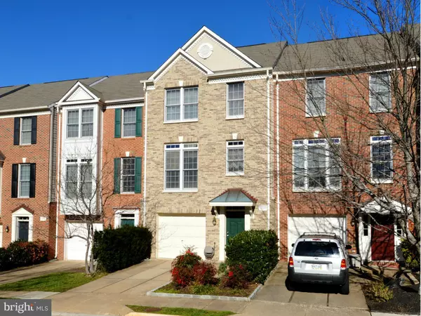 11789 VALLEY RIDGE CIR, Fairfax, VA 22033