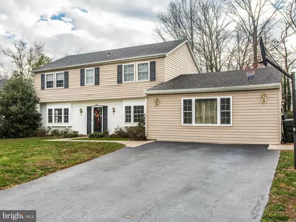 Fairfax, VA 22033,13003 MAEPINE CT