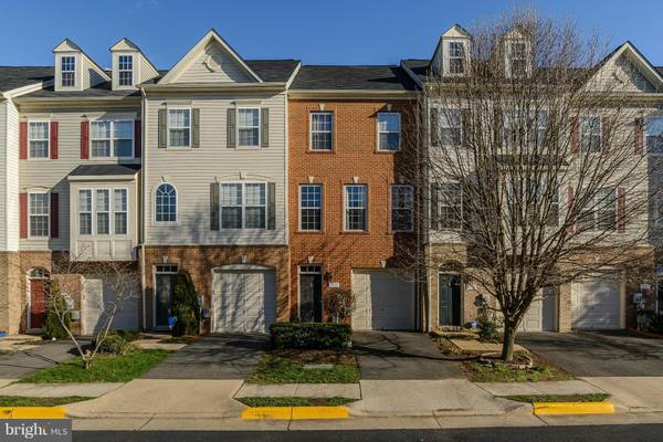 7553 GREAT SWAN CT, Alexandria, VA 22306