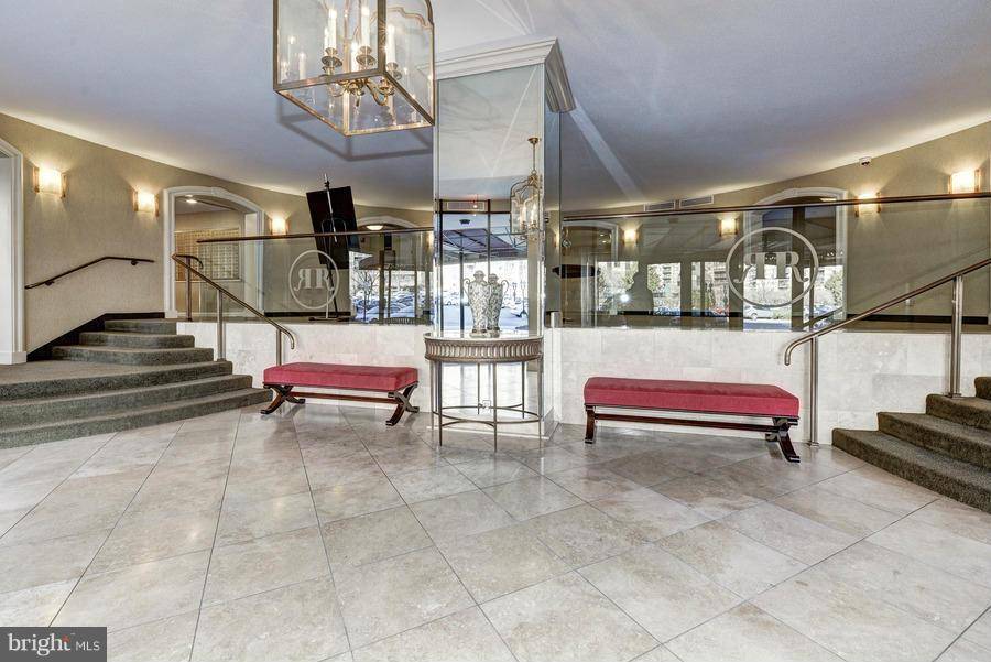 Mclean, VA 22102,8360 GREENSBORO DR #508