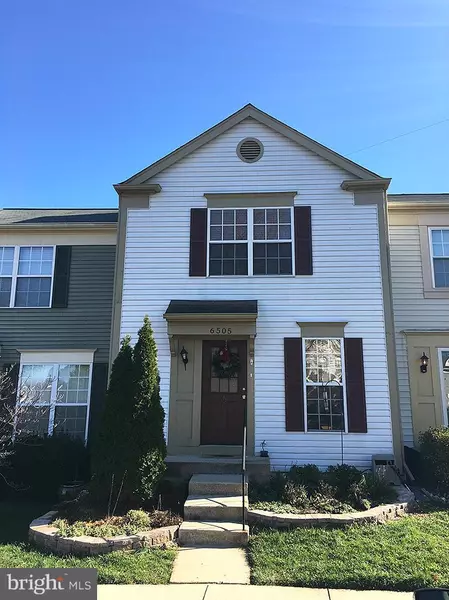 6505 OLD CARRIAGE LN, Alexandria, VA 22315