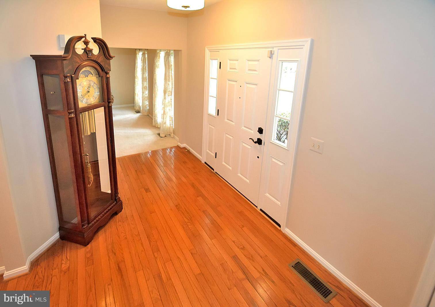 Reston, VA 20191,2303 HURLINGHAM LN