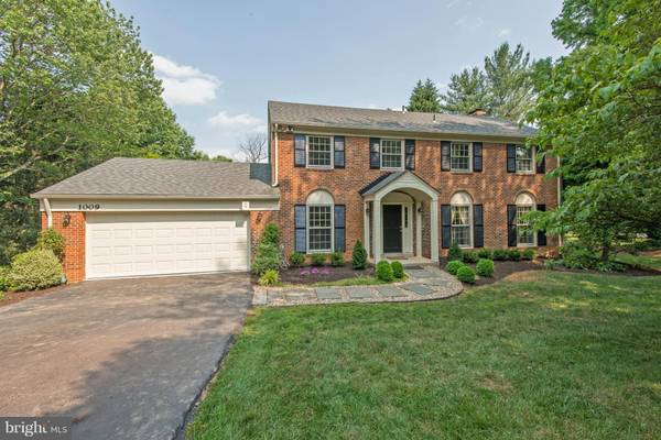 1009 KIMBERWICKE RD, Mclean, VA 22102