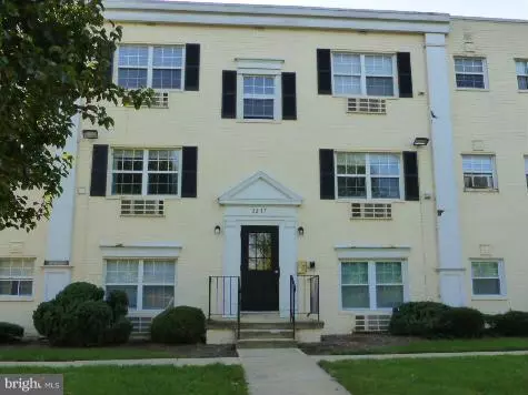 2237 FARRINGTON AVE #304, Alexandria, VA 22303