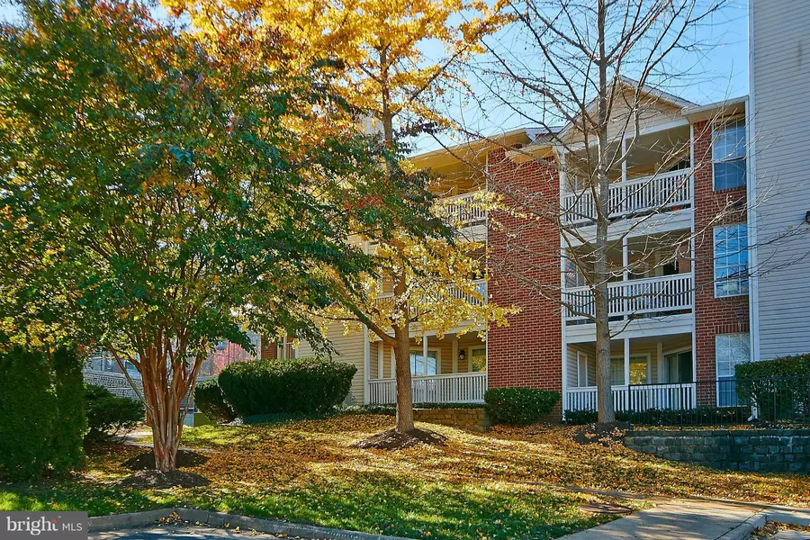 1537 LINCOLN WAY #204, Mclean, VA 22102