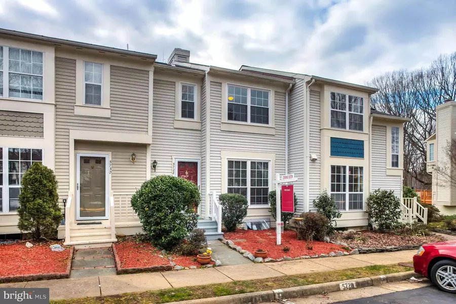 5728 EVERGREEN KNOLL CT, Alexandria, VA 22303