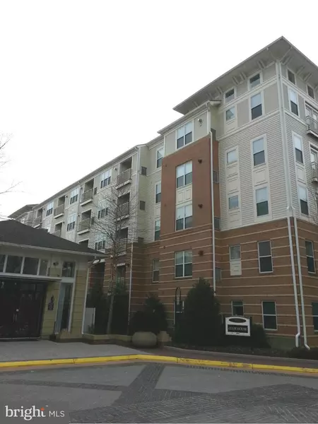 9480 VIRGINIA CENTER BLVD #315, Vienna, VA 22181