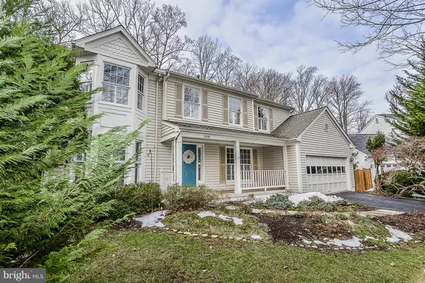 Fairfax Station, VA 22039,8108 OAK HOLLOW CT