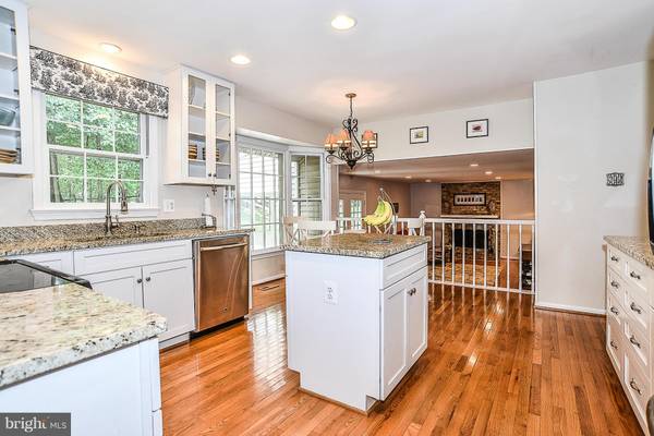 Burke, VA 22015,6006 BURNSIDE LANDING DR