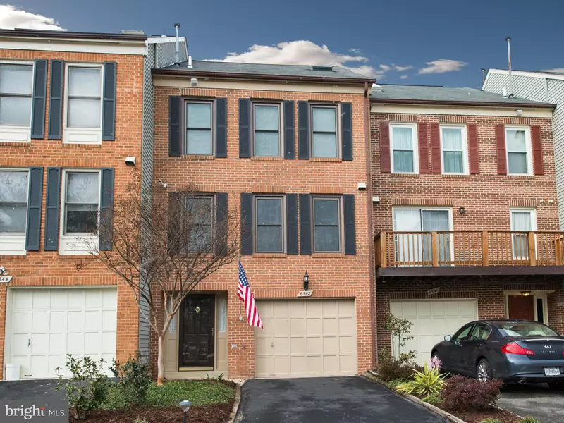 6542 RIVER TWEED LN, Alexandria, VA 22312