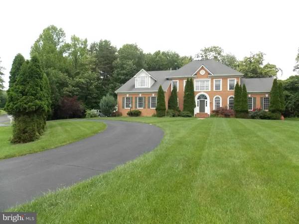 Great Falls, VA 22066,1065 NORTHFALLS CT