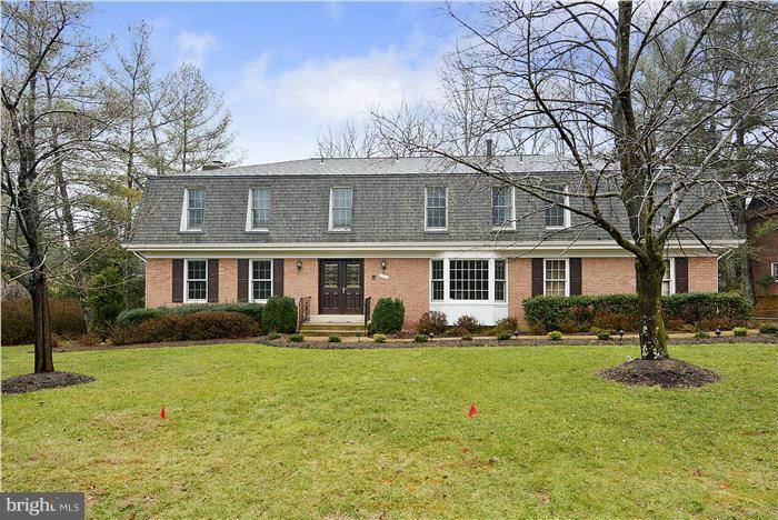 Great Falls, VA 22066,9222 HIDDEN CREEK DR