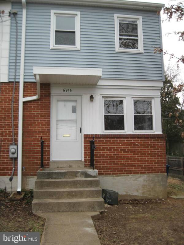 6916 UNIVERSITY DR, Alexandria, VA 22307