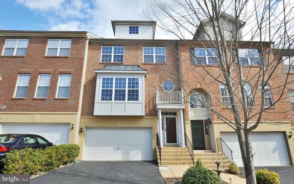 6587 KIERNAN CT, Alexandria, VA 22315