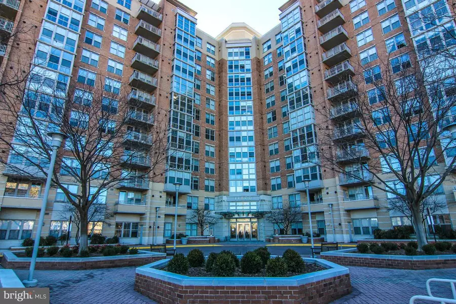 11800 SUNSET HILLS RD #813, Reston, VA 20190