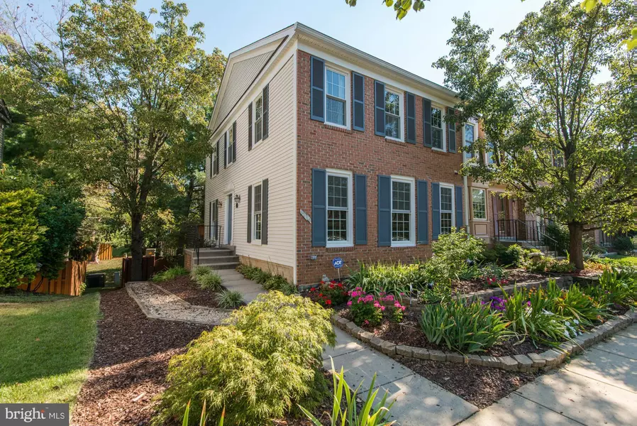 6130 SUMMER PARK LN, Alexandria, VA 22315