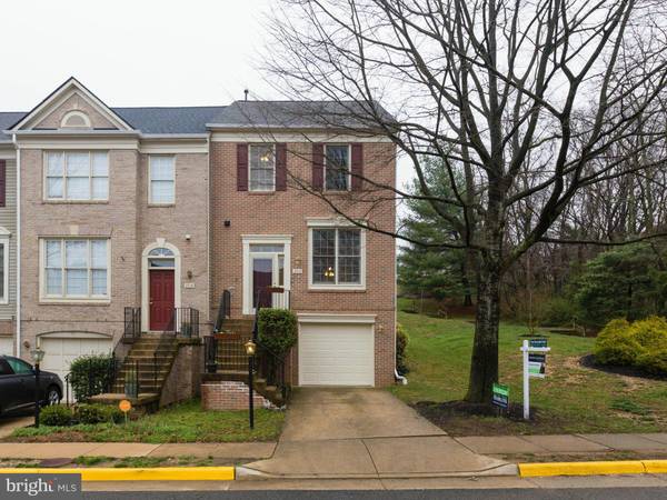 3714 HUNTLEY MEADOWS LN, Alexandria, VA 22306