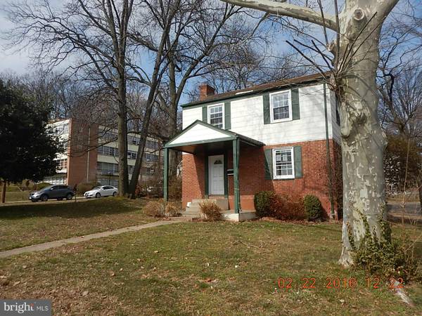 6926 ARLINGTON BLVD, Falls Church, VA 22042