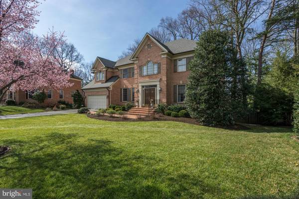 1704 ESQUIRE LN, Mclean, VA 22101