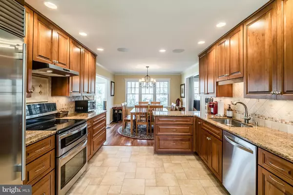 Fairfax Station, VA 22039,6009 STATION VIEW CT