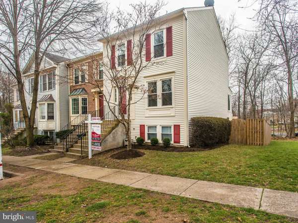 6071 CLAY SPUR CT, Centreville, VA 20121