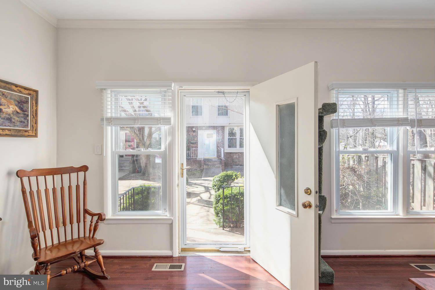 Alexandria, VA 22312,6308 EIGHTH ST