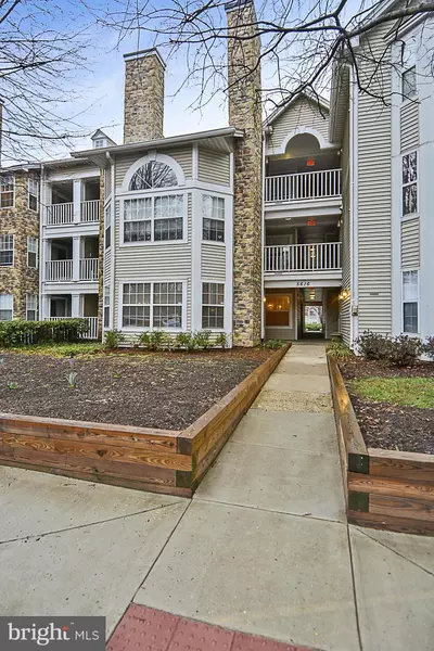 5616 WILLOUGHBY NEWTON DR #12, Centreville, VA 20120