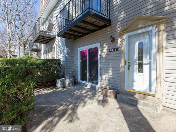 6471 FENESTRA CT #51A, Burke, VA 22015