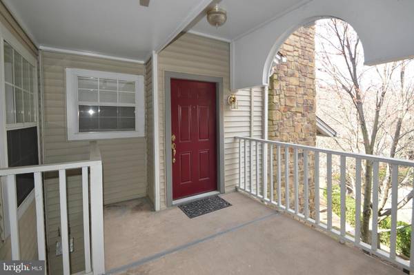 5616 WILLOUGHBY NEWTON DR #34, Centreville, VA 20120