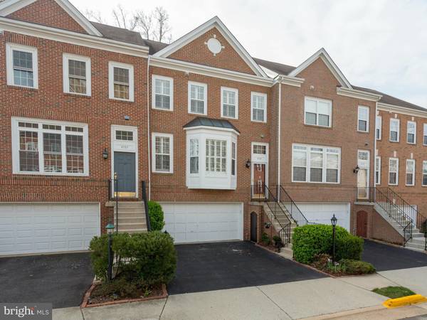 4767 BIDEFORD SQ, Fairfax, VA 22030