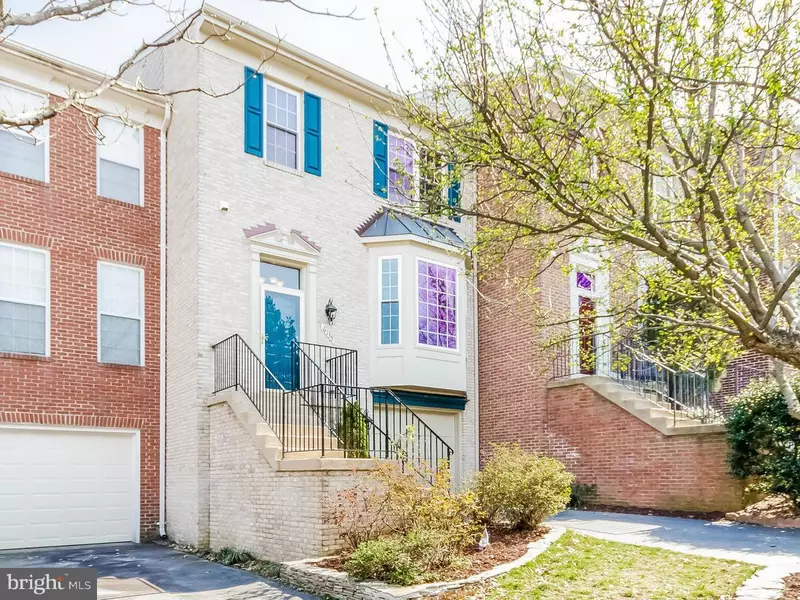 6135 BRICKER LN, Alexandria, VA 22315