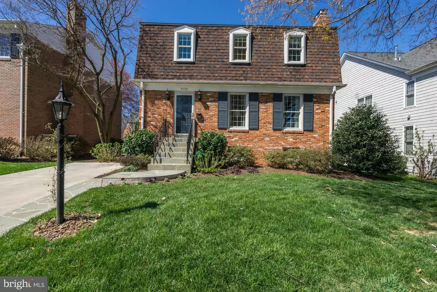 1170 COLONIAL RD, Mclean, VA 22101