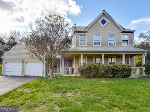 5630 ROCKY RUN DR, Centreville, VA 20120