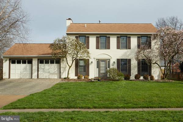 15112 CARLBERN DR, Centreville, VA 20120