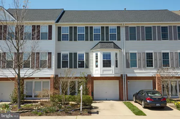 4716 WARM HEARTH CIR, Fairfax, VA 22033