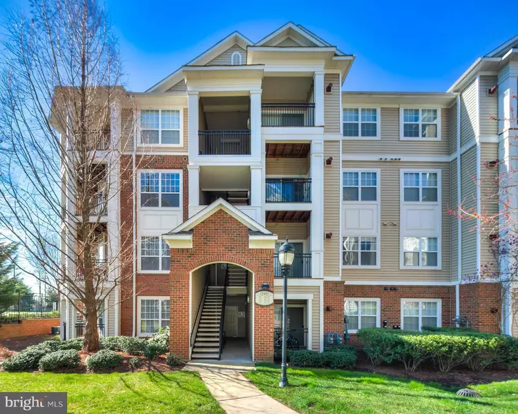 12921 CENTRE PARK CIR #205, Herndon, VA 20171