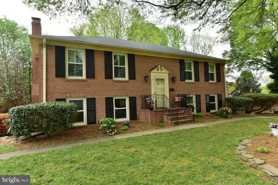 7701 KIRKSIDE DR, Alexandria, VA 22306