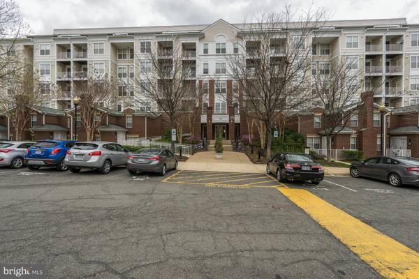 1641 INTERNATIONAL DR #312, Mclean, VA 22102