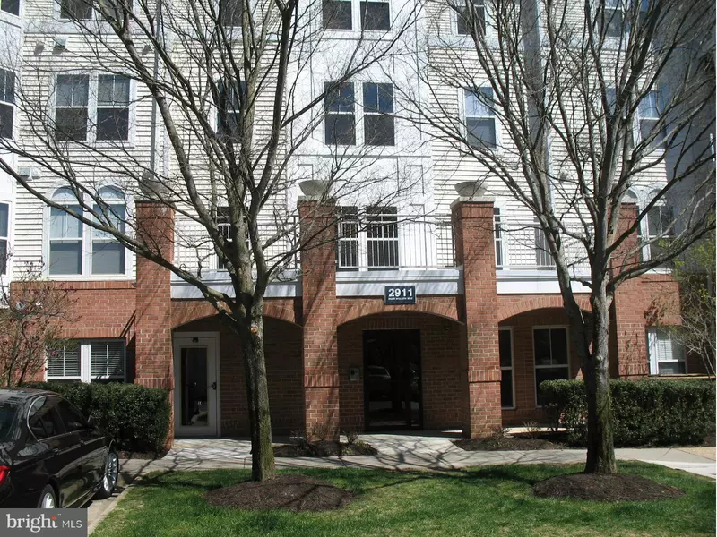 2911 DEER HOLLOW WAY #321, Fairfax, VA 22031