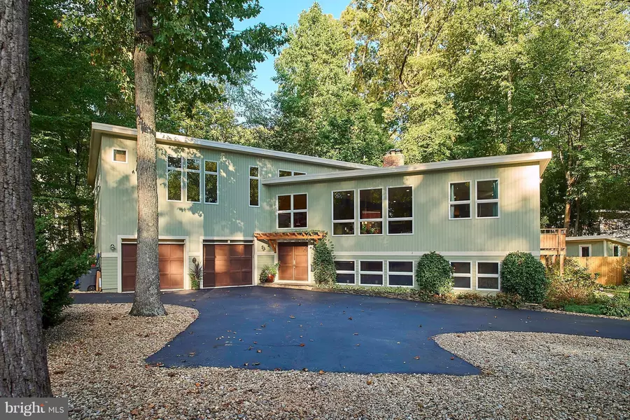 3421 FIDDLERS GRN, Falls Church, VA 22044