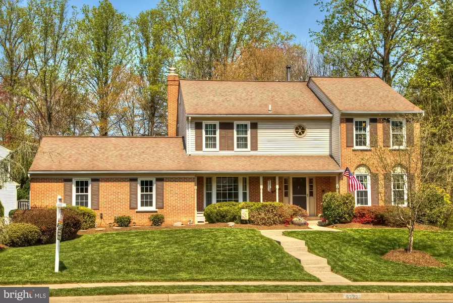 9222 BRIARY LN, Fairfax, VA 22031