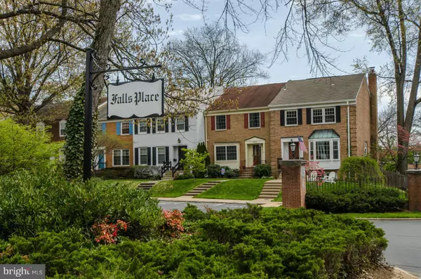 Falls Church, VA 22043,2427 FALLS PLACE CT