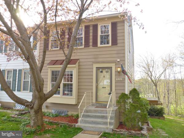 7450 TOWCHESTER CT, Alexandria, VA 22315