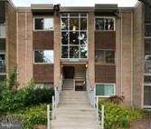 2900 KINGS CHAPEL RD #8, Falls Church, VA 22042