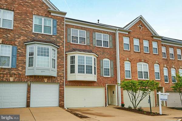 6253 COZY GLEN CT, Alexandria, VA 22312