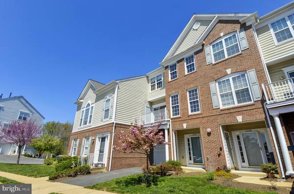 6314 EAGLE RIDGE LN #B, Alexandria, VA 22312